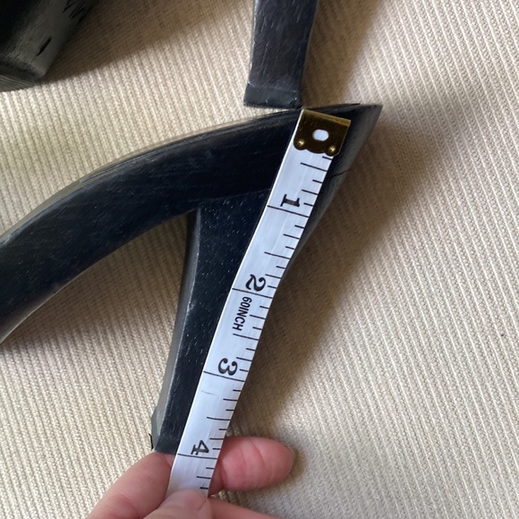 MIA women’s size 6 wooden clogs heels with rhinestone buckle - Picture 14 of 14